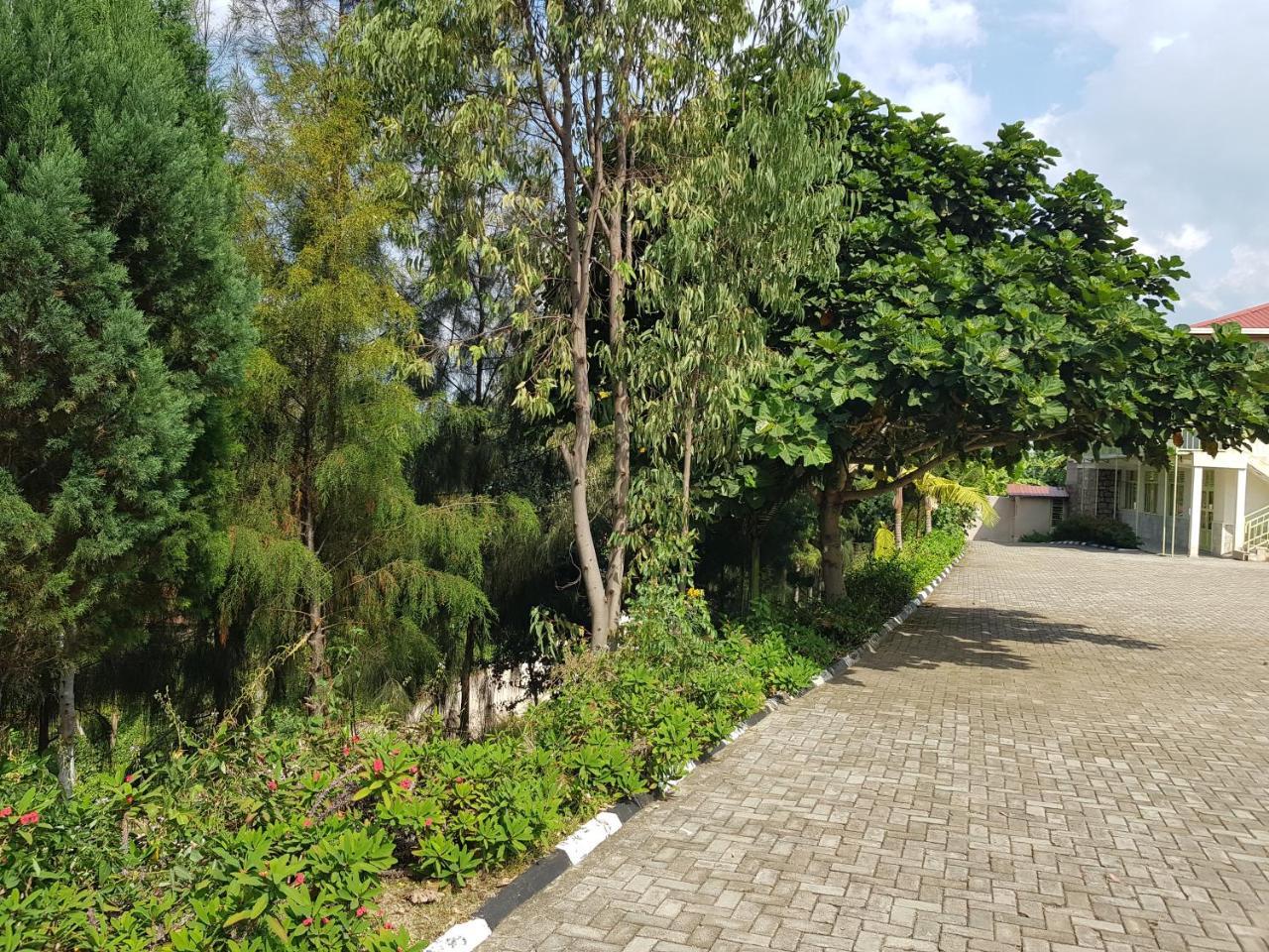 Rebero Kivu Resort Kibuye Екстериор снимка