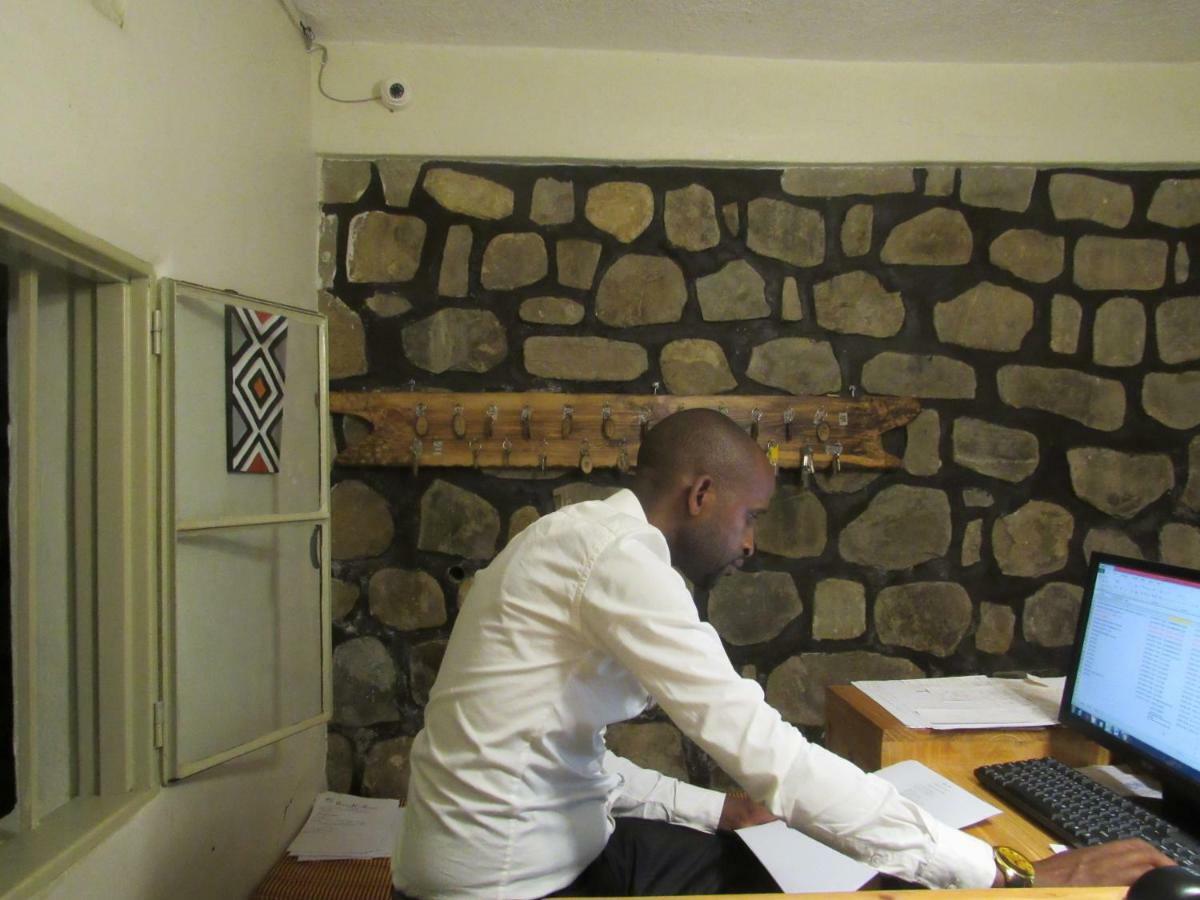 Rebero Kivu Resort Kibuye Екстериор снимка