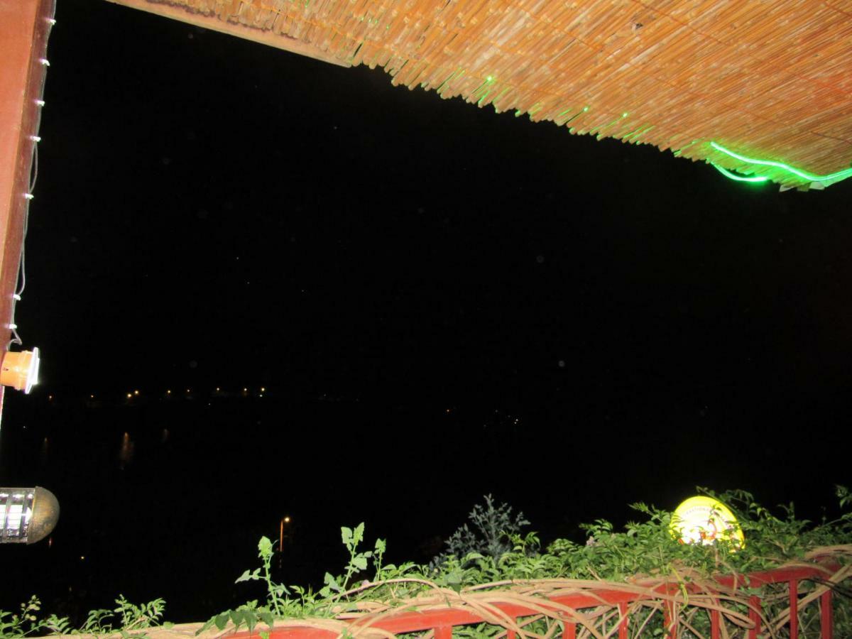Rebero Kivu Resort Kibuye Екстериор снимка