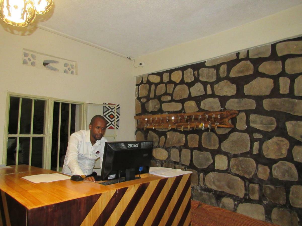 Rebero Kivu Resort Kibuye Екстериор снимка