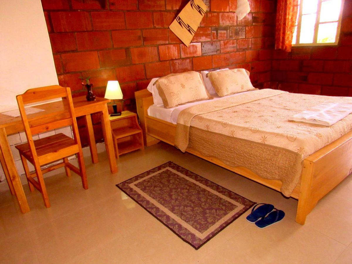 Rebero Kivu Resort Kibuye Екстериор снимка